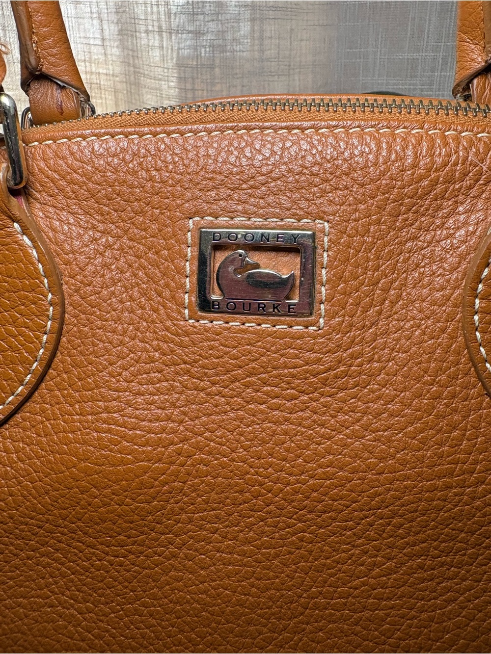 Dooney & Bourke brown leather tote bag with pebbled texture #tote #leather - Picture 5 of 7
